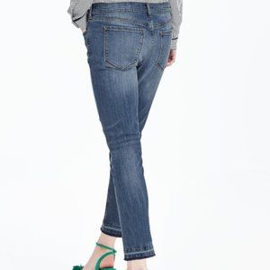Banana Republic Premium Denim Straight Crop Fray Hem Size 28 Distress Girlfriend